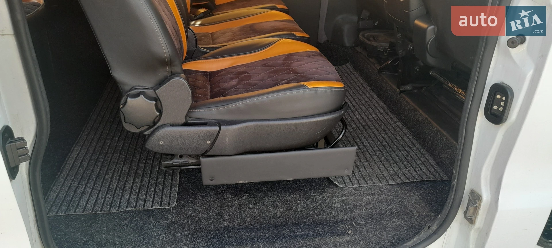 2015 Renault Trafic - мініатюра 14