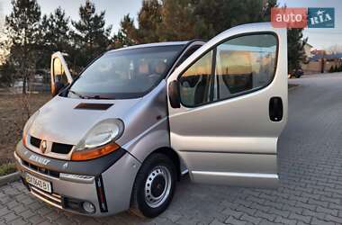 Мінівен Renault Trafic 2005 в 