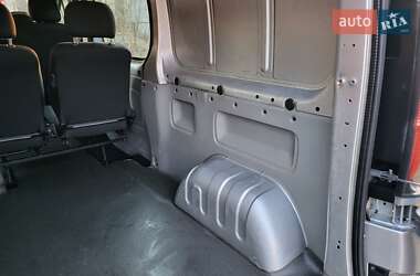 Мінівен Renault Trafic 2005 в 
