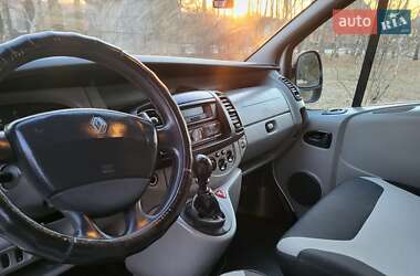 Мінівен Renault Trafic 2005 в 