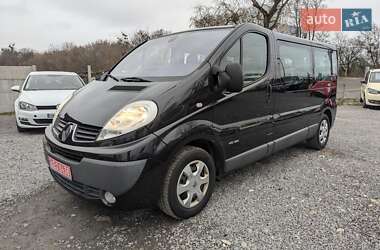 Минивэн Renault Trafic 2011 в Ровно