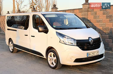 Грузопассажирский фургон Renault Trafic 2019 в Ровно