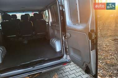 Мінівен Renault Trafic 2005 в 