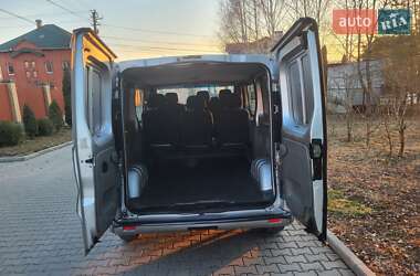 Мінівен Renault Trafic 2005 в 