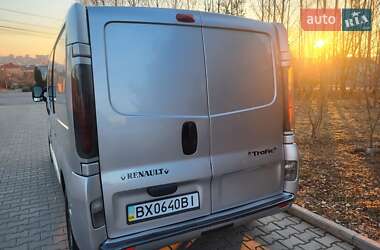 Мінівен Renault Trafic 2005 в 