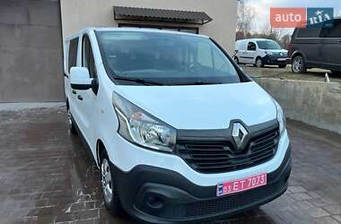 Минивэн Renault Trafic 2015 в Дубно