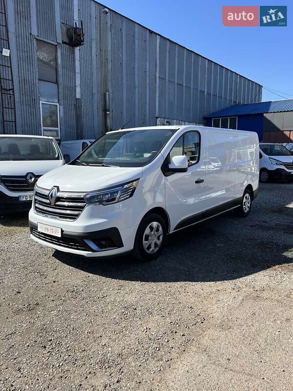 Renault Trafic 2022