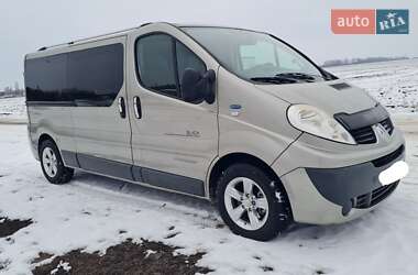 Мінівен Renault Trafic 2010 в Зміїві