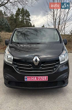 Минивэн Renault Trafic 2015 в Рава-Русской