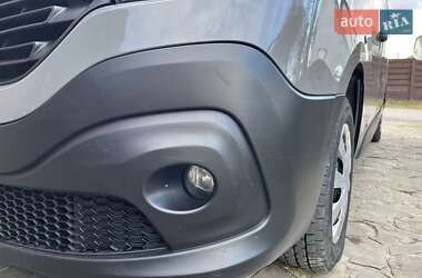 Грузовой фургон Renault Trafic 2018 в 