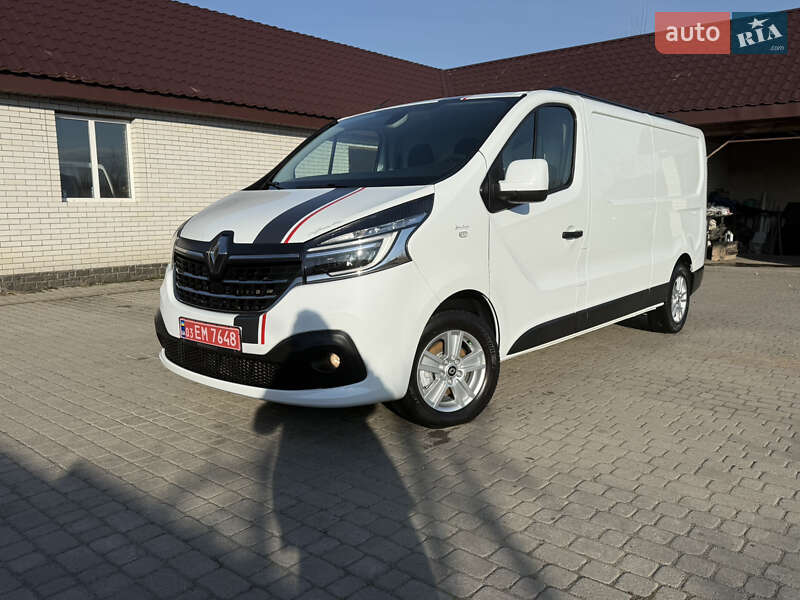 Грузовой фургон Renault Trafic 2020 в 
