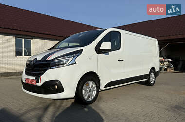 Грузовой фургон Renault Trafic 2020 в 