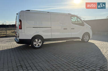 Грузовой фургон Renault Trafic 2020 в 