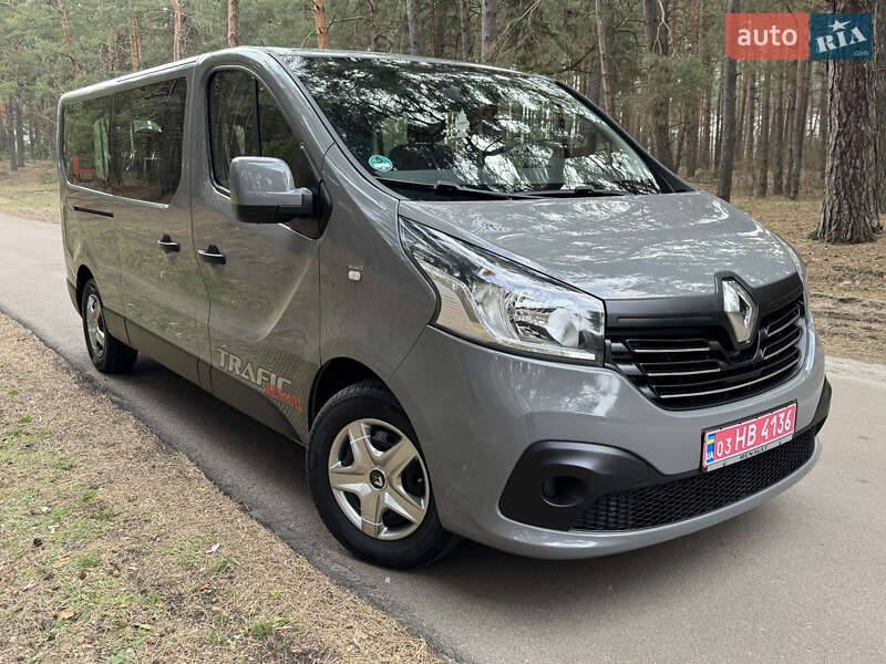 Мінівен Renault Trafic 2017 в Києві