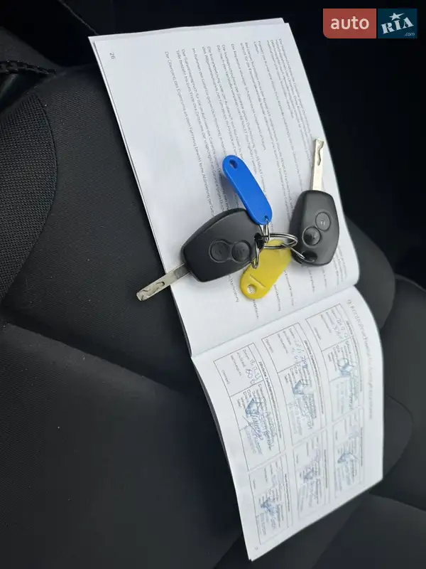 Минивэн Renault Trafic 2017 в Киеве документ