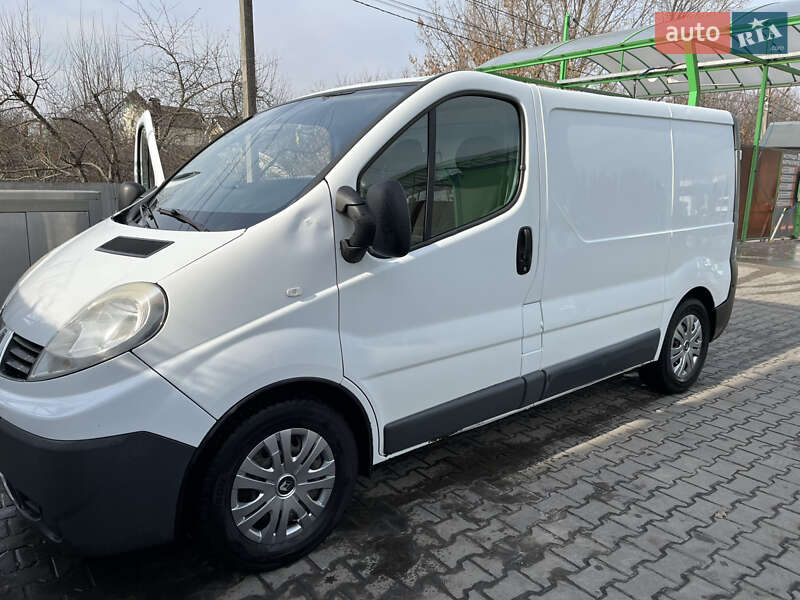 Грузовой фургон Renault Trafic 2007 в Киеве