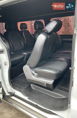 Мінівен Renault Trafic 2015 в 