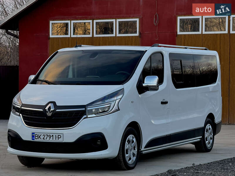 Мінівен Renault Trafic 2021 в Дубні