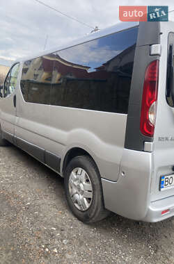 Мінівен Renault Trafic 2013 в 
