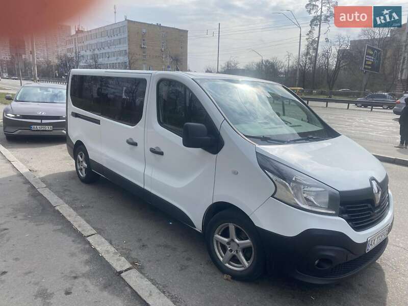 Renault Trafic 2015