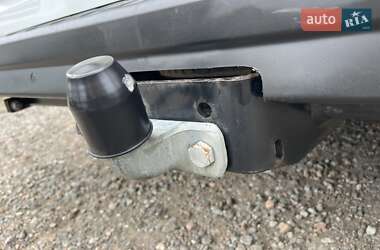 Грузопассажирский фургон Renault Trafic 2018 в 