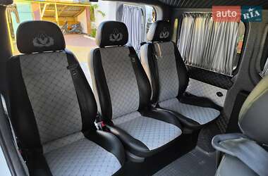 Мінівен Renault Trafic 2005 в Гайсину