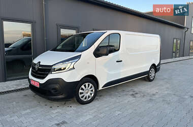 Грузовой фургон Renault Trafic 2020 в 