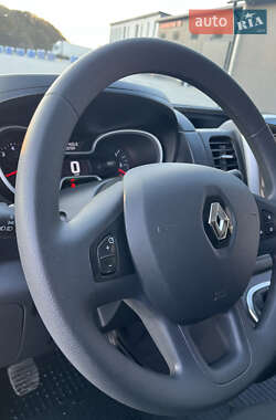 Грузовой фургон Renault Trafic 2020 в 