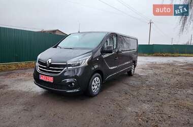 Грузовой фургон Renault Trafic 2020 в 