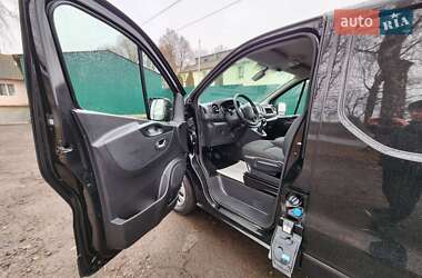 Грузовой фургон Renault Trafic 2020 в 