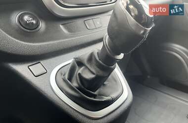 Грузовой фургон Renault Trafic 2020 в 