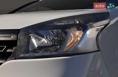 Грузовой фургон Renault Trafic 2019 в 