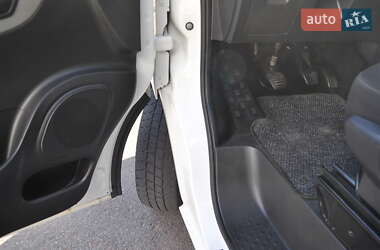 Грузовой фургон Renault Trafic 2019 в 