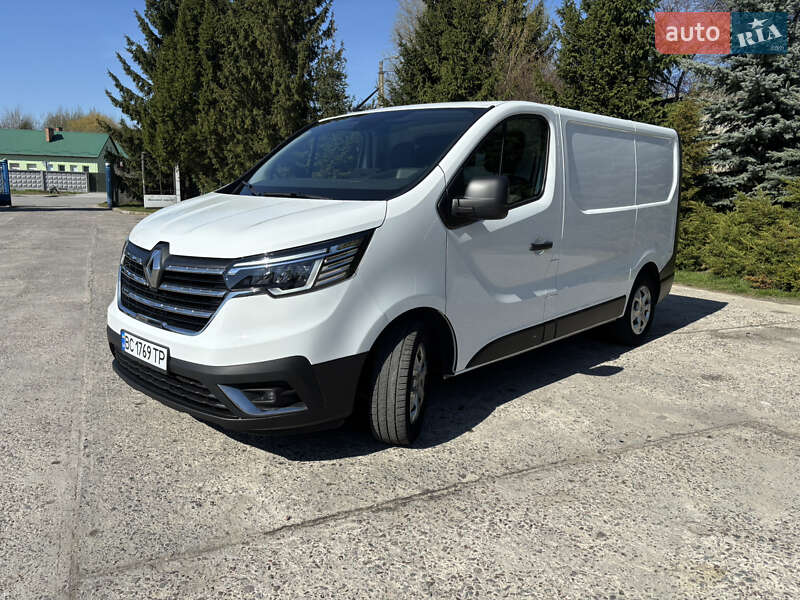 Renault Trafic 2023