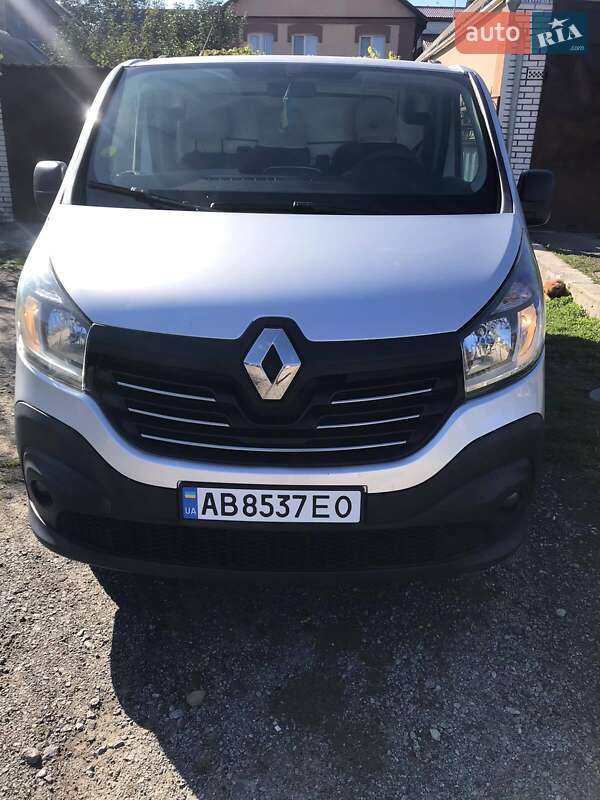 Микроавтобус Renault Trafic 2016 в Виннице фото 4 Микроавтобус Renault Trafic 2016 в Виннице