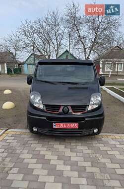 Мінівен Renault Trafic 2014 в 