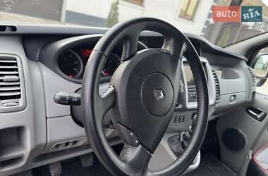 Мінівен Renault Trafic 2014 в 