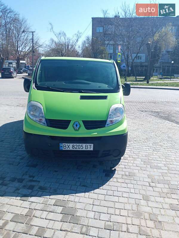 Вантажний фургон Renault Trafic 2011 в 