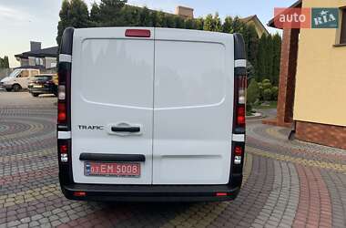 Грузовой фургон Renault Trafic 2020 в 