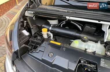 Грузовой фургон Renault Trafic 2020 в 