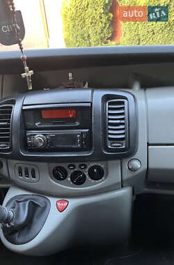 Минивэн Renault Trafic 2007 в 