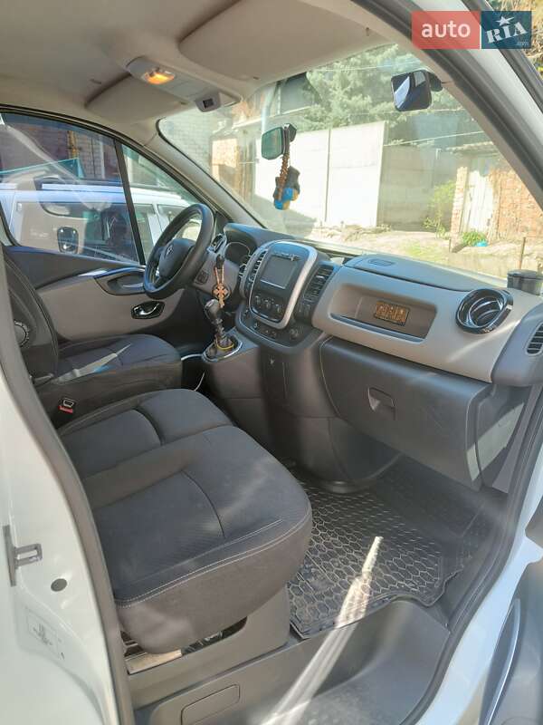 Минивэн Renault Trafic 2016 в Харькове