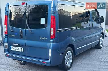 Мінівен Renault Trafic 2012 в 