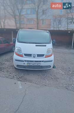 Грузопассажирский фургон Renault Trafic 2005 в 