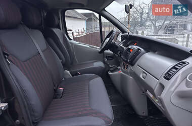 Грузовой фургон Renault Trafic 2010 в 