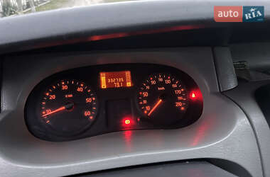 Грузовой фургон Renault Trafic 2010 в 