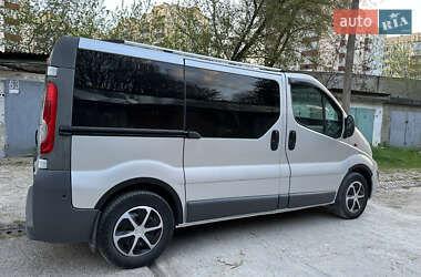 Мінівен Renault Trafic 2007 в 