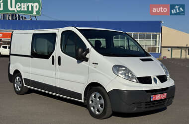 Минивэн Renault Trafic 2014 в 
