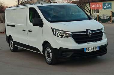 Вантажний фургон Renault Trafic 2022 в 