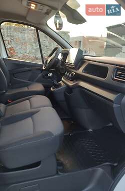 Вантажний фургон Renault Trafic 2022 в 